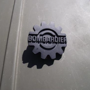 Bombardier Emblem Zeichen Kühlergrill VW Iltis Bombardier