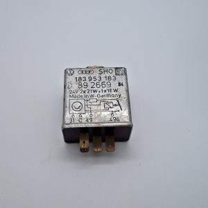 Original VW Blinkrelais 24V im Austausch