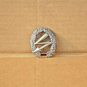 Barettabzeichen Bundeswehr Fernmelder Metall Abzeichen Barett