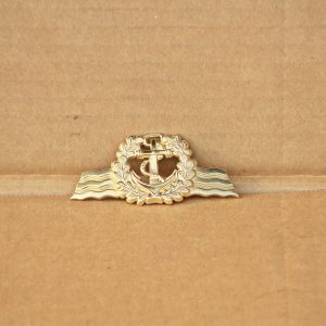 BW Schirmmützenabzeichen Mützenkranz Metall Marine