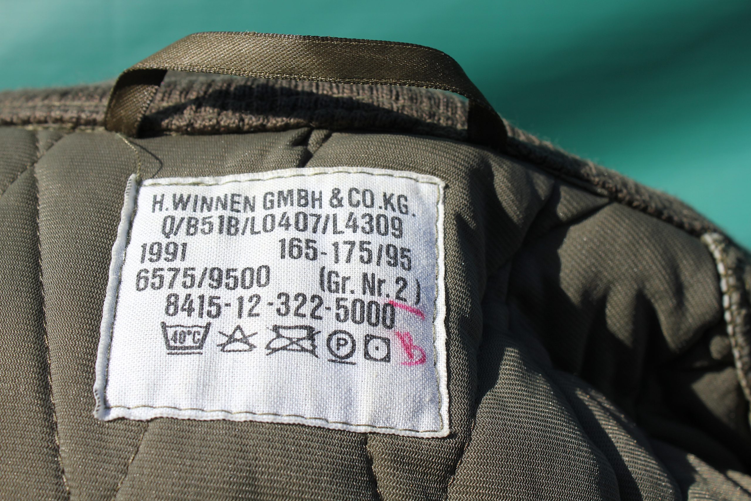 Original Bundeswehr Kälteschutzjacke / Unterziehjacke Steppfutter Steppjacke Thermo – Bild 2