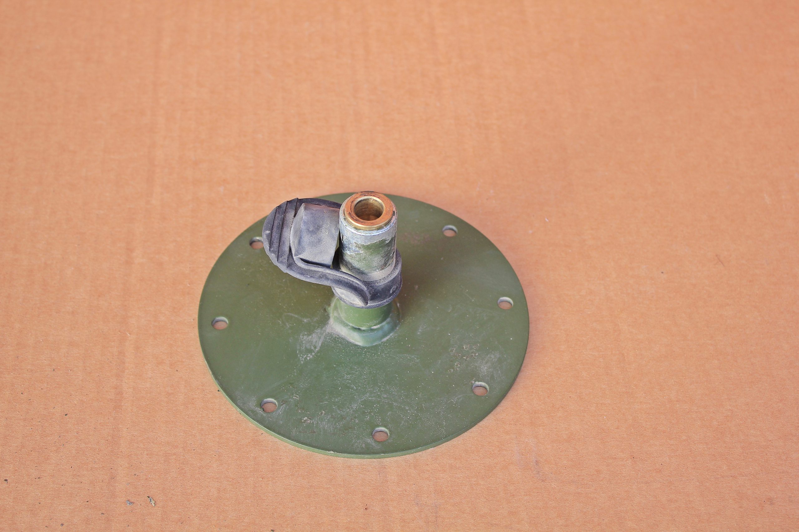 Fahrzeughalterung für die RKLE 90 Bundeswehr