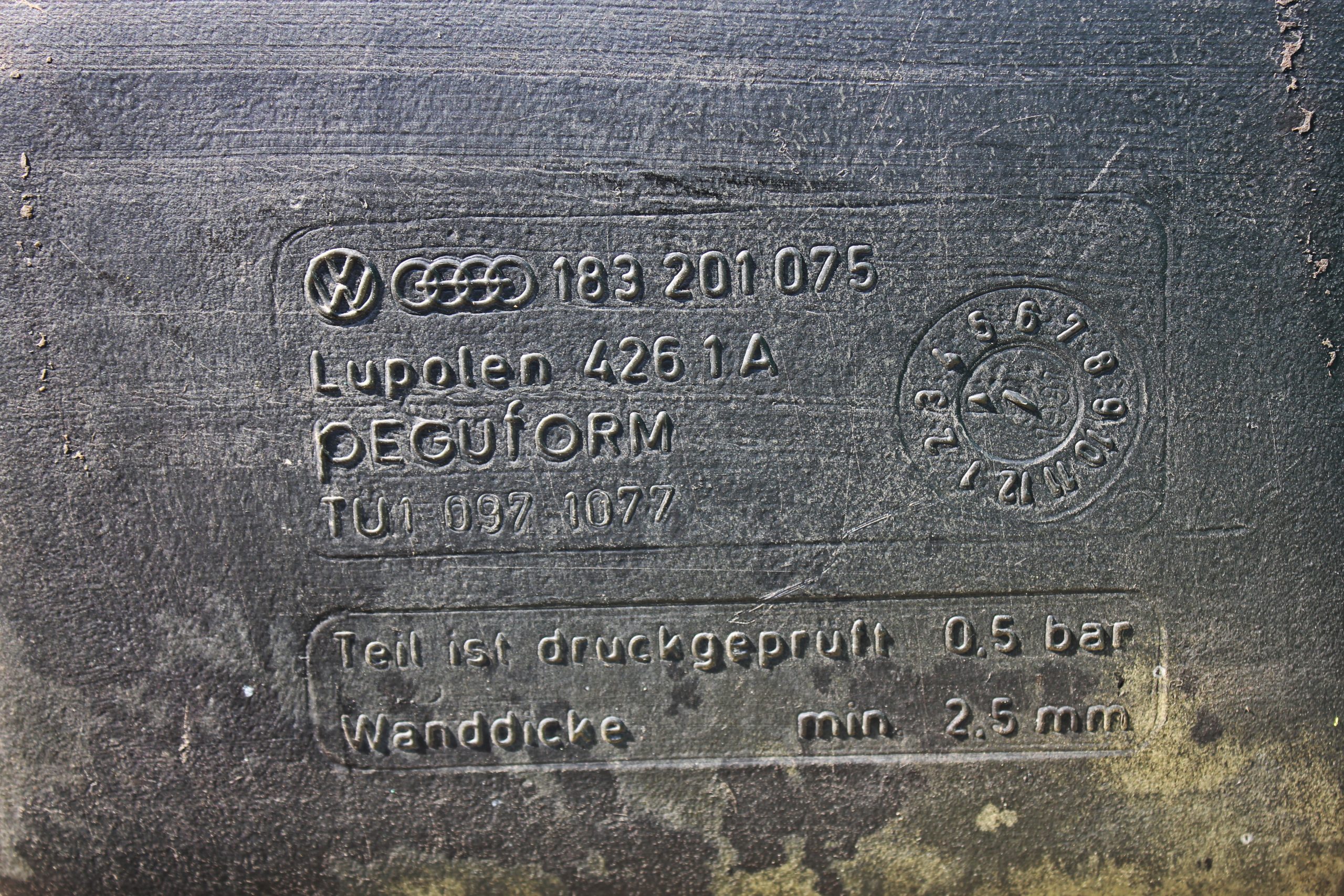 Kraftstofftank VW Iltis Bombardier – Bild 2